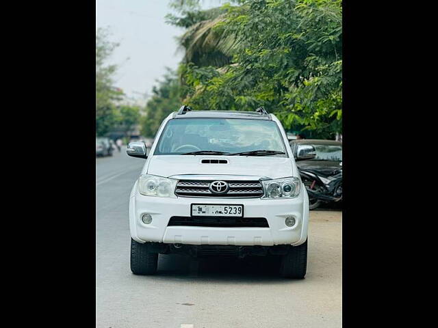 Second Hand Toyota Fortuner [2009-2012] 3.0 MT in Surat