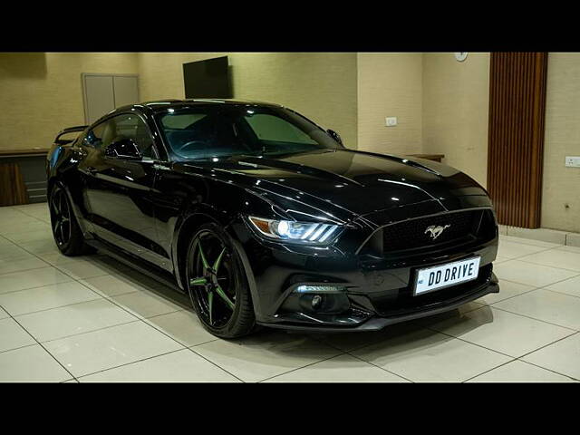 Second Hand Ford Mustang GT Fastback 5.0L v8 in Delhi