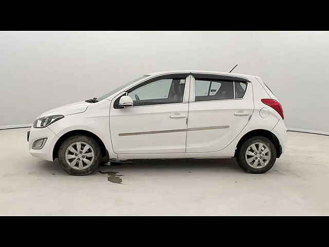 Second Hand Hyundai i20 [2020-2023] Sportz 1.2 MT [2020-2023] in Lucknow