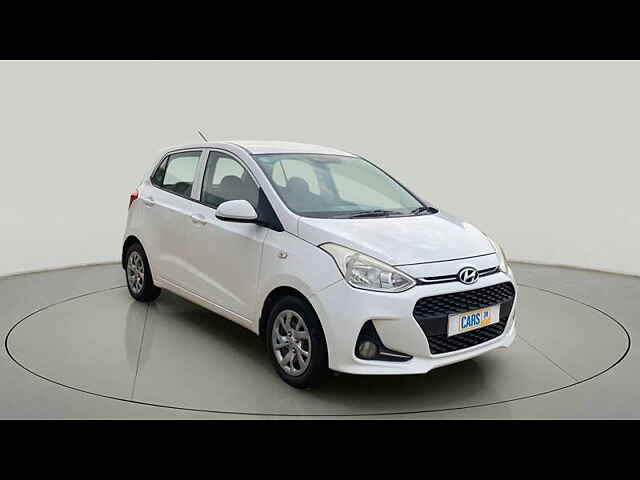 Second Hand Hyundai Grand i10 Magna 1.2 Kappa VTVT in Rajkot