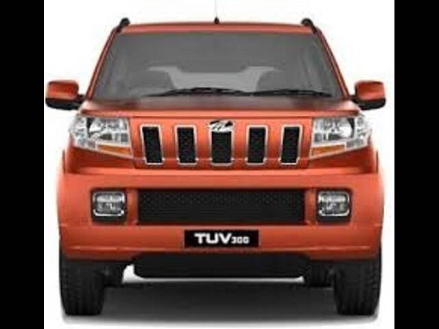 Second Hand Mahindra TUV300 [2015-2019] T8 mHAWK100 Dual Tone in Mysore