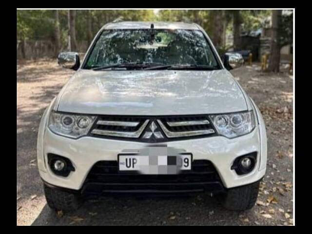 Second Hand Mitsubishi Pajero Sport 2.5 MT in Delhi