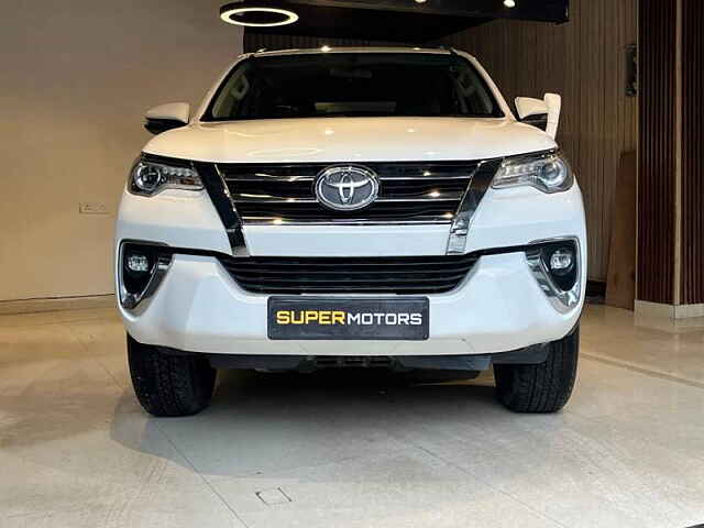 Second Hand Toyota Fortuner [2016-2021] 2.8 4x2 AT [2016-2020] in Delhi