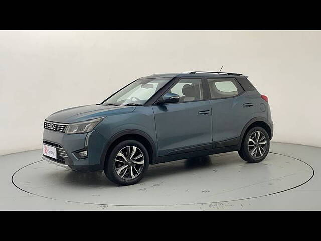 Second Hand Mahindra XUV300 [2019-2024] W8 (O) 1.5 Diesel AMT in Ahmedabad