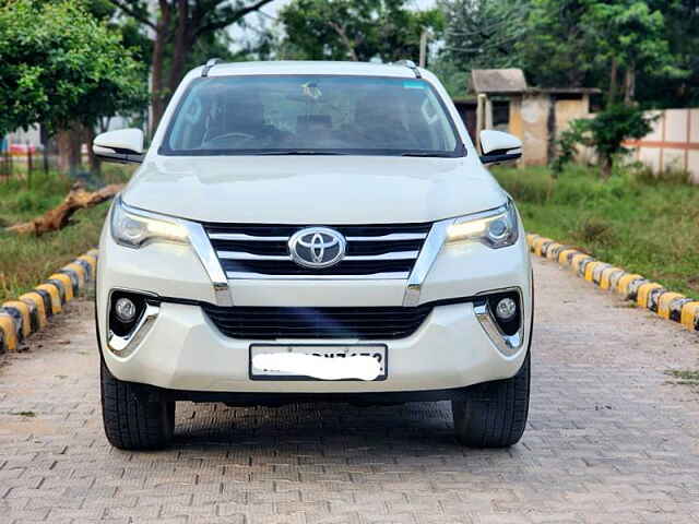 Second Hand Toyota Fortuner [2016-2021] 2.8 4x2 AT [2016-2020] in Faridabad