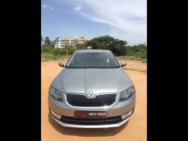 Second Hand Skoda Octavia [2013-2015] Ambition 2.0 TDI AT in Bangalore