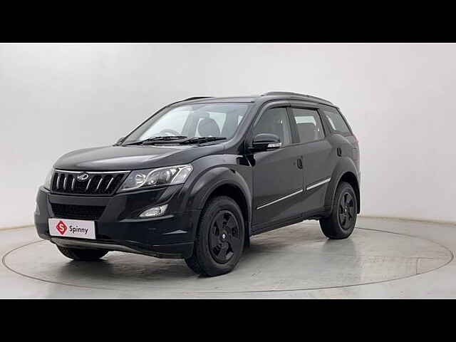 Second Hand Mahindra XUV300 [2019-2024] 1.5 W6 [2019-2020] in Pune