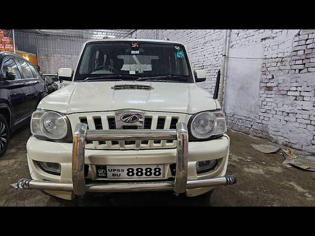 Second Hand Mahindra Scorpio Getaway 2WD BS III in Varanasi