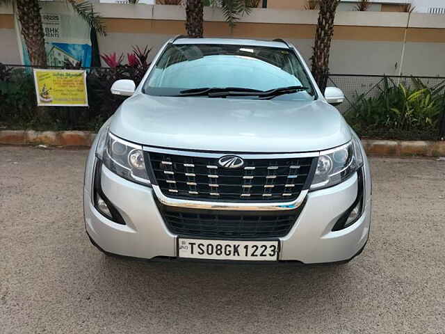 Second Hand Mahindra XUV500 W11 in Hyderabad