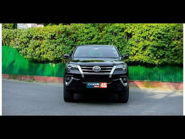 Second Hand Toyota Fortuner [2016-2021] 2.7 4x2 AT [2016-2020] in Delhi