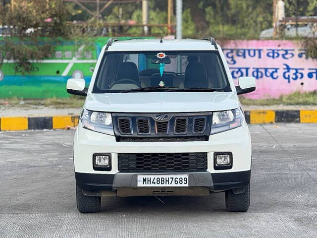 Second Hand Mahindra TUV300 T10 in Nashik