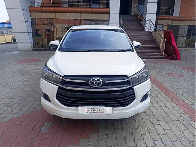 Second Hand Toyota Innova Crysta [2016-2020] 2.4 G 8 STR [2016-2017] in Chennai