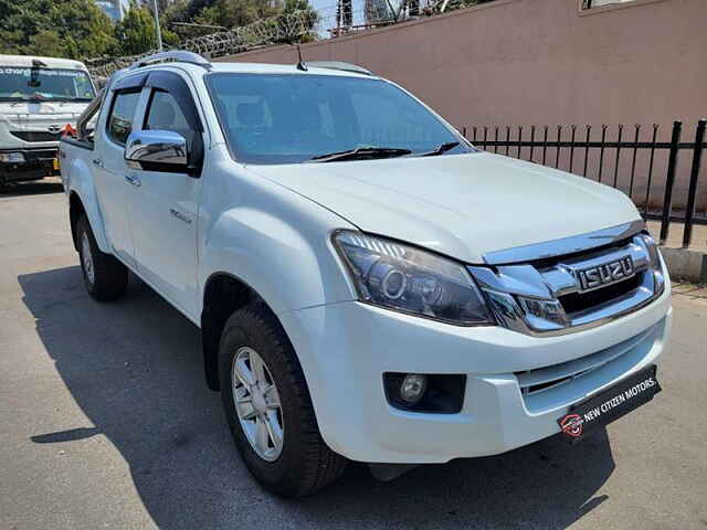 Second Hand Isuzu D-Max V-Cross [2016-2018] 4x4 in Bangalore