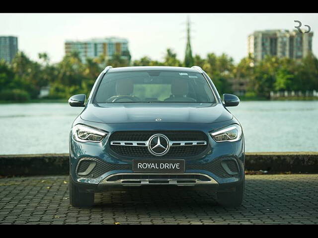 Second Hand Mercedes-Benz GLA [2021-2024] 220d AMG Line 4MATIC [2021-2023] in Kochi