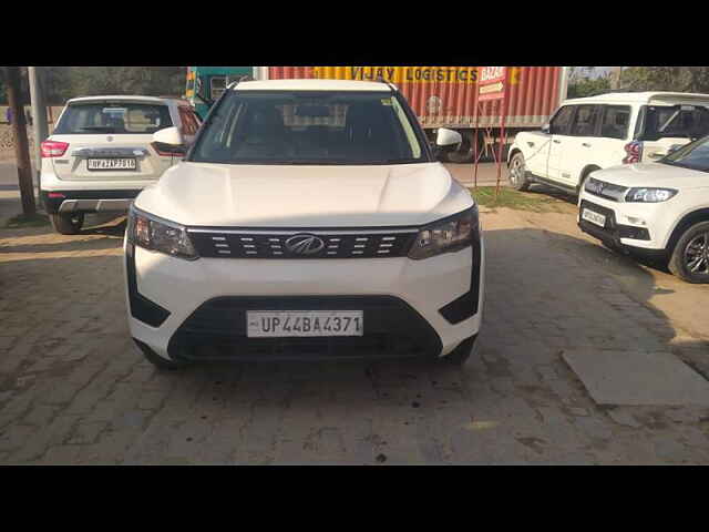 Second Hand Mahindra XUV300 [2019-2024] W8 1.5 Diesel [2020] in Faizabad