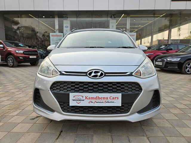 Second Hand Hyundai Grand i10 Magna 1.2 Kappa VTVT in Ahmedabad