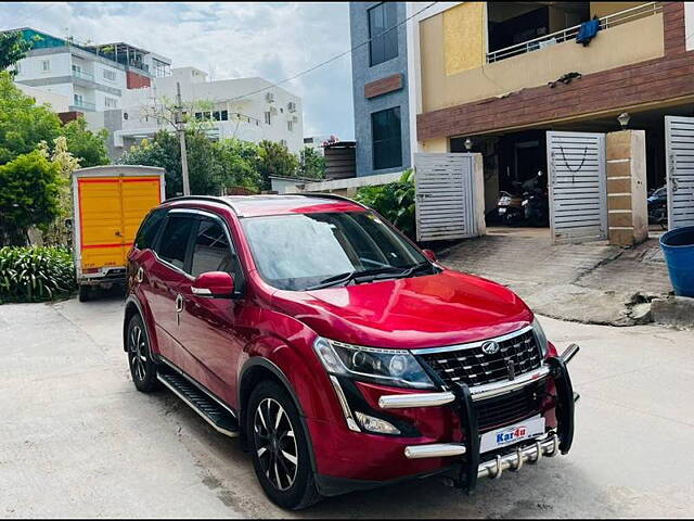 Second Hand Mahindra XUV500 W11 in Hyderabad