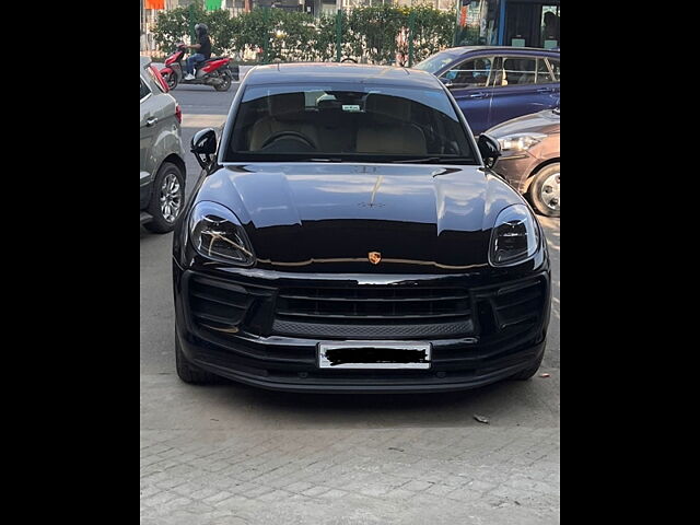 Porsche Macan Price - Images, Colours & Reviews - CarWale