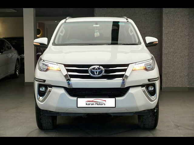 Second Hand Toyota Fortuner [2016-2021] 2.8 4x2 MT [2016-2020] in Delhi