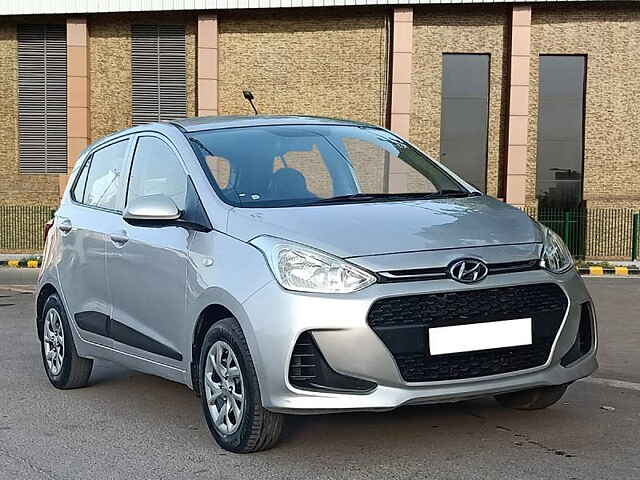 Second Hand Hyundai Grand i10 Magna 1.2 Kappa VTVT CNG in Delhi