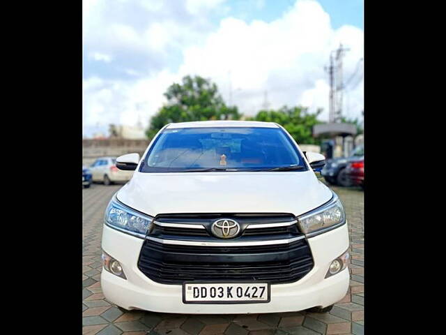 Second Hand Toyota Innova Crysta [2016-2020] 2.8 GX AT 7 STR [2016-2020] in Valsad