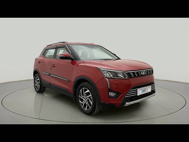 Second Hand Mahindra XUV300 [2019-2024] W8 (O) 1.2 Petrol AMT in Bangalore