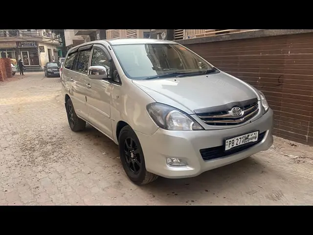 Second Hand Toyota Innova [2005-2009] 2.5 G4 7 STR in Mohali