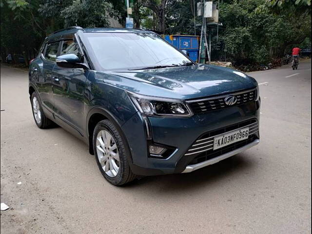 Second Hand Mahindra XUV300 [2019-2024] W8 1.2 Petrol [2019] in Bangalore