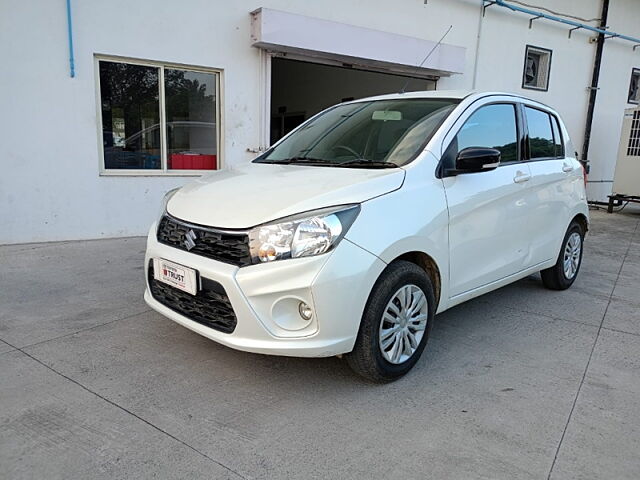 suzuki celerio interior blanco