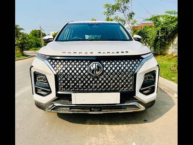 Second Hand MG Hector Plus Savvy Pro 1.5 Turbo Petrol CVT 6 STR in Ahmedabad