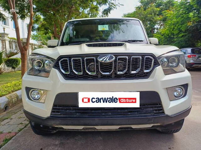 Second Hand Mahindra Scorpio S11 MT 7S CC in Lucknow