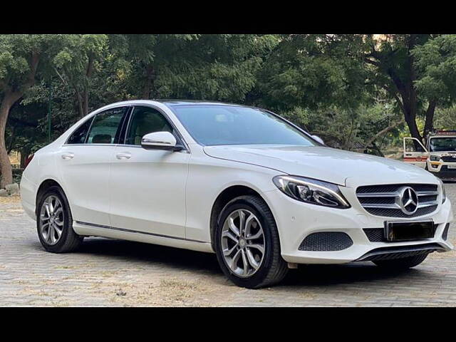 Second Hand Mercedes-Benz C-Class [2014-2018] C 200 Avantgarde in Delhi