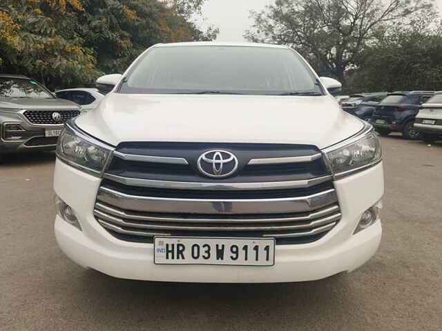 Second Hand Toyota Innova Crysta [2016-2020] 2.4 G 8 STR [2016-2017] in Delhi