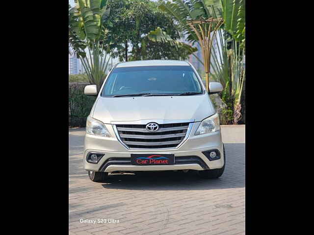 Second Hand Toyota Innova [2015-2016] 2.5 G BS III 8 STR in Surat