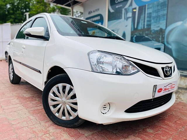 Second Hand Toyota Etios Liva [2013-2014] V in Ahmedabad