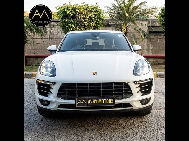 Second Hand Porsche Macan [2019-2021] Base [2019-2020] in Delhi