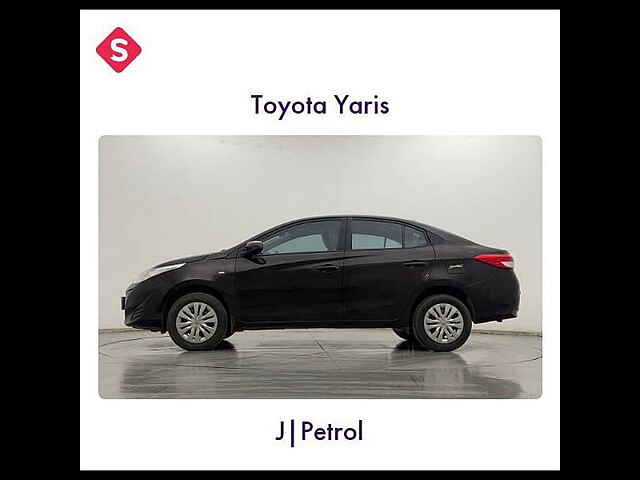 Second Hand Toyota Yaris J MT in Hyderabad