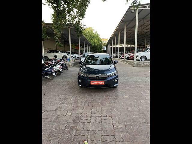 Second Hand Honda City 4th Generation VX Petrol in Lucknow