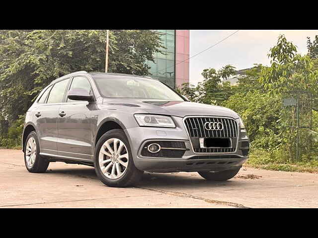 Second Hand Audi Q5 [2013-2018] 2.0 TDI quattro Technology Pack in Vadodara