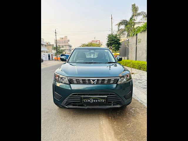 Second Hand Mahindra XUV300 [2019-2024] W6 1.2 Petrol AMT [2021] in Jaipur