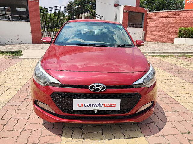Second Hand Hyundai Elite i20 [2017-2018] Sportz 1.4 CRDI in Aurangabad