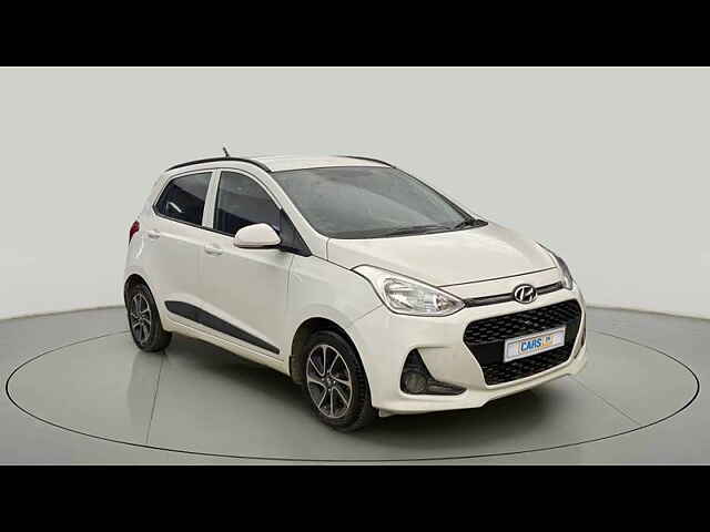 Second Hand Hyundai Grand i10 Sportz (O) AT 1.2 Kappa VTVT [2017-2018] in Delhi