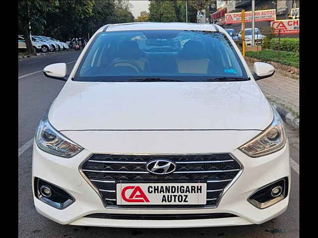 Second Hand Hyundai Verna [2017-2020] SX Plus 1.6 CRDi AT in Chandigarh