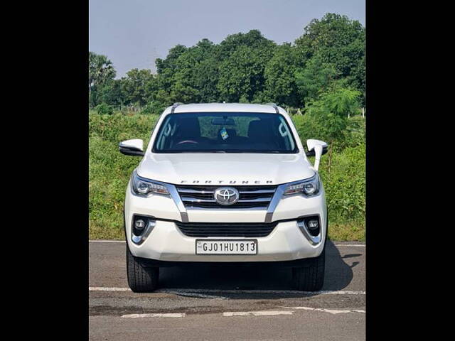 Second Hand Toyota Fortuner [2016-2021] 2.8 4x4 MT [2016-2020] in Surat