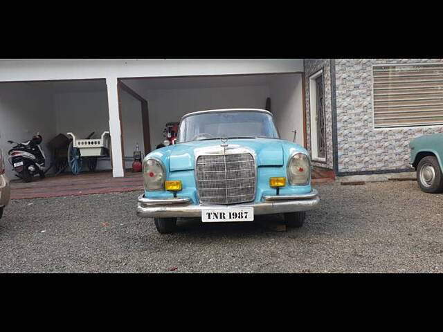 Second Hand Mercedes-Benz 190 W110 in Dehradun