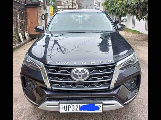 Second Hand Toyota Fortuner [2016-2021] 2.8 4x2 AT [2016-2020] in Lucknow