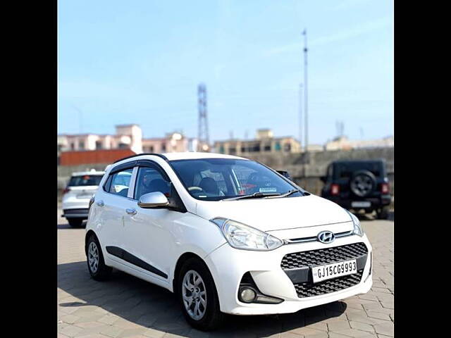 Second Hand Hyundai Grand i10 Sportz (O) U2 1.2 CRDi [2017-2018] in Valsad