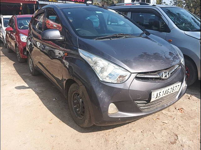 Second Hand Hyundai Eon Magna + in Guwahati