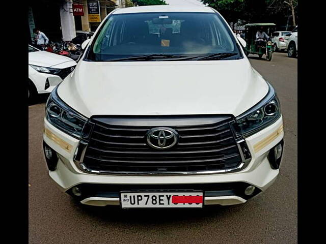 Second Hand Toyota Innova Crysta [2016-2020] 2.4 V Diesel in Kanpur