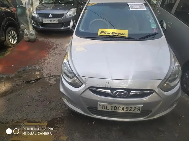 Second Hand Volkswagen Vento [2010-2012] Trendline Petrol in Delhi